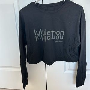 Lululemon Muscle Love Long Sleeve Motif Size 4 in Black